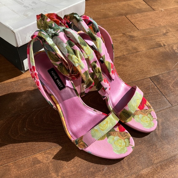 Nine West Kelsie 2 High Heels - Picture 2 of 9